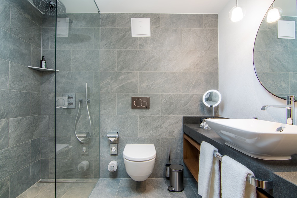 Walliserhof Grand Hotel and Spa 24/75
