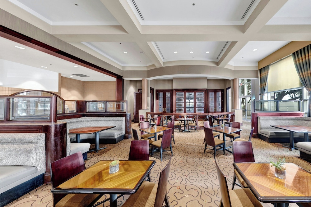 Renaissance Dallas North Hotel 32/49