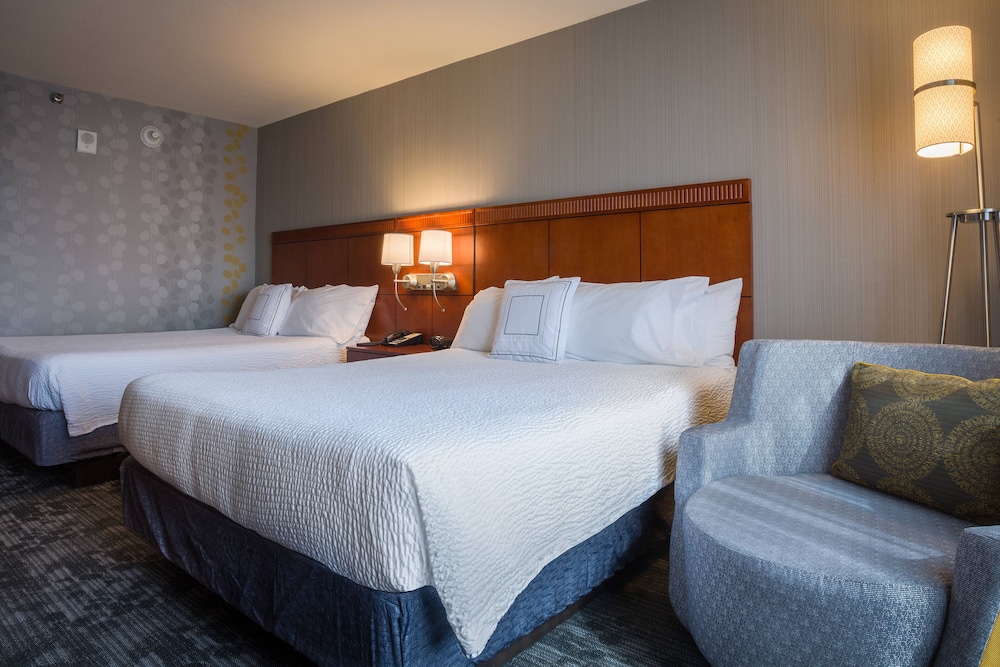 Courtyard By Marriott Culver City Los Angeles 14/46