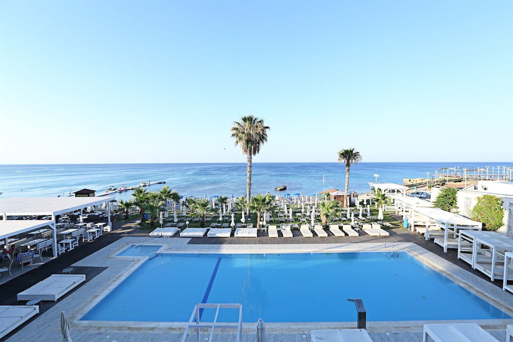 Iliada Beach Hotel 31/64