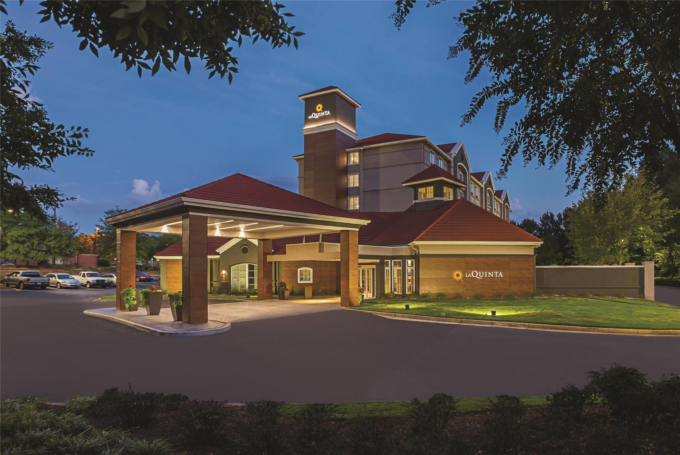 La Quinta Inn & Suites by Wyndham Atlanta Alpharetta 3/37