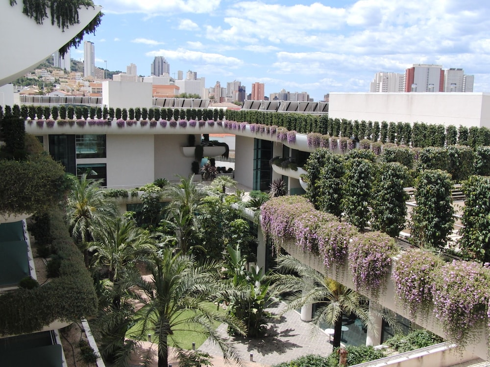 Deloix Aqua Center Hotel 64/68