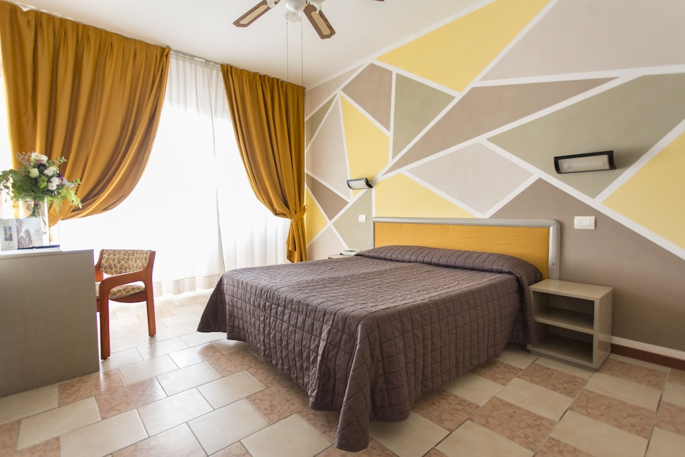 Hotel Villa Margherita 36/70