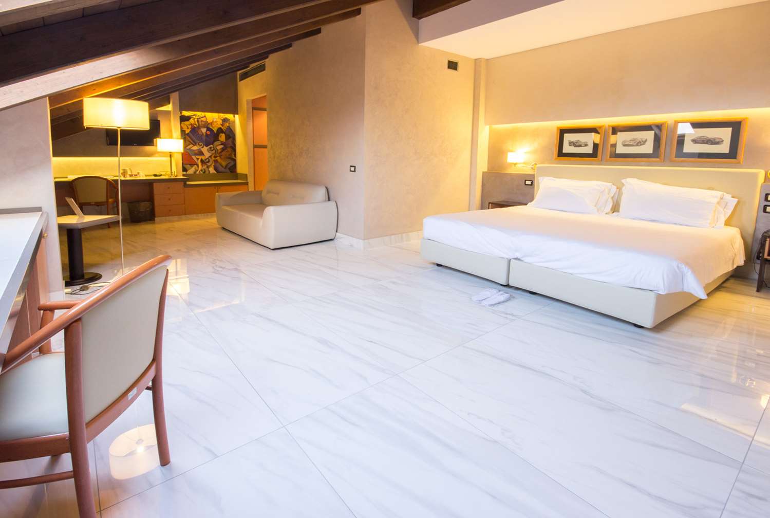 Connecting, Family, 2 Queen Beds, 2 Bathrooms 8/10
