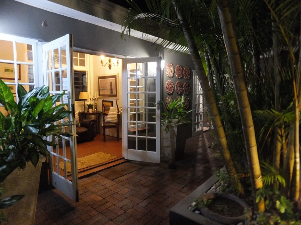 St. Lucia Kingfisher Lodge