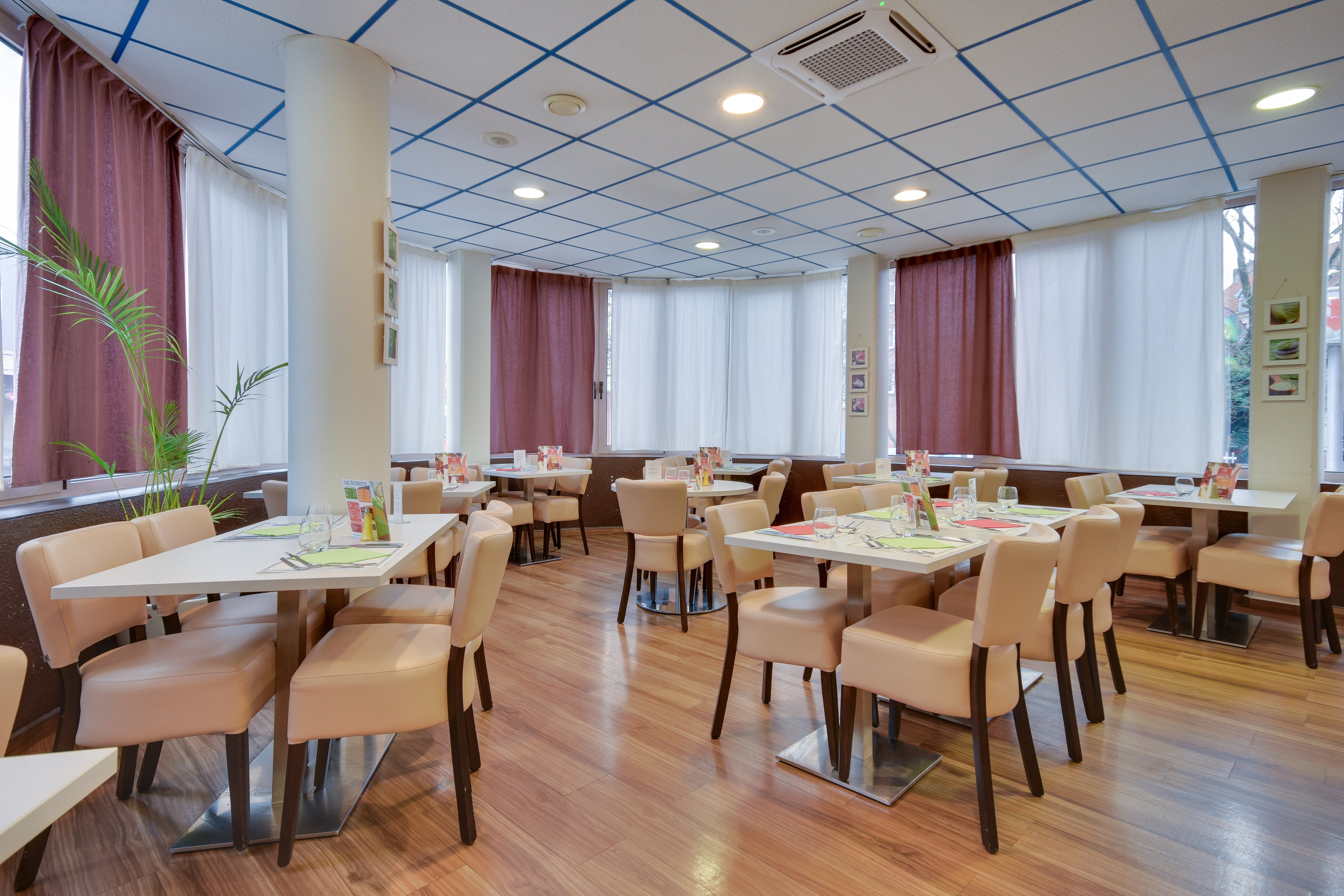BEST HOTEL LILLE CENTRE 26/37
