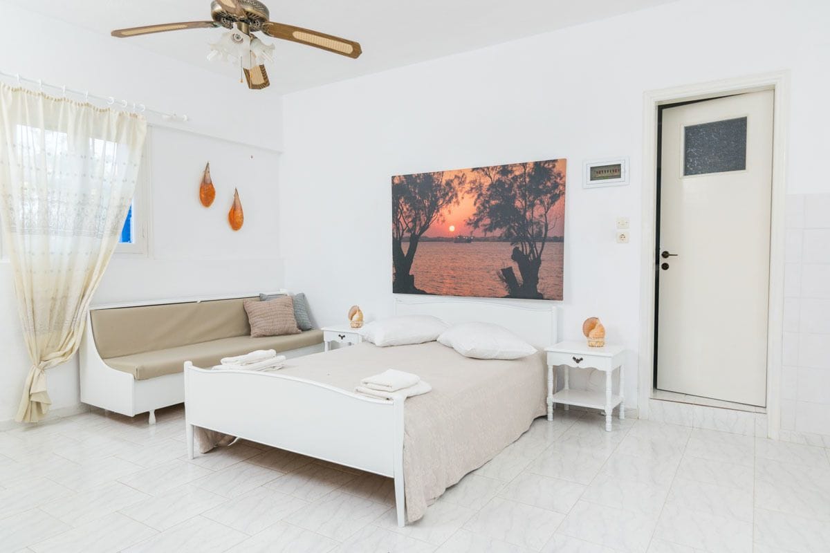 studio, garden view, ground floor