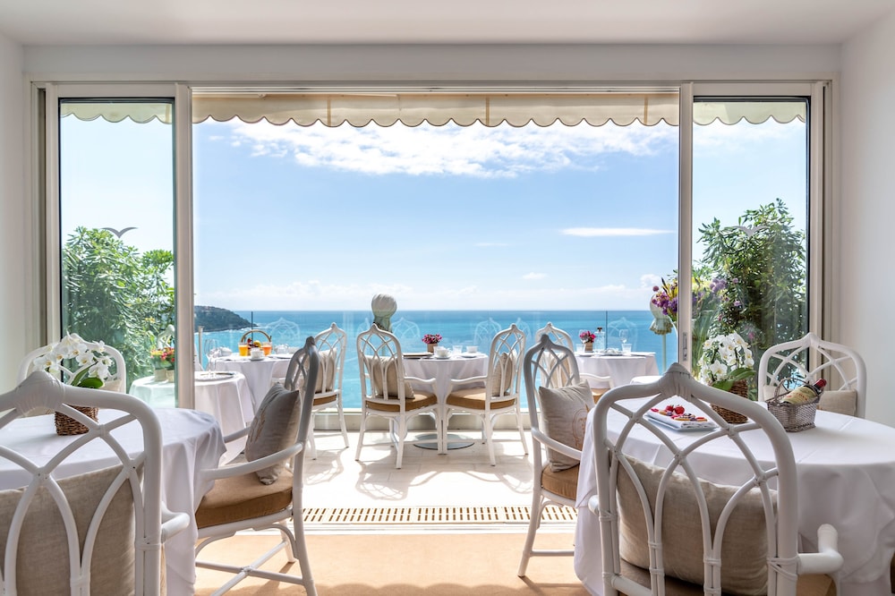 Hotel Le Roquebrune 34/50