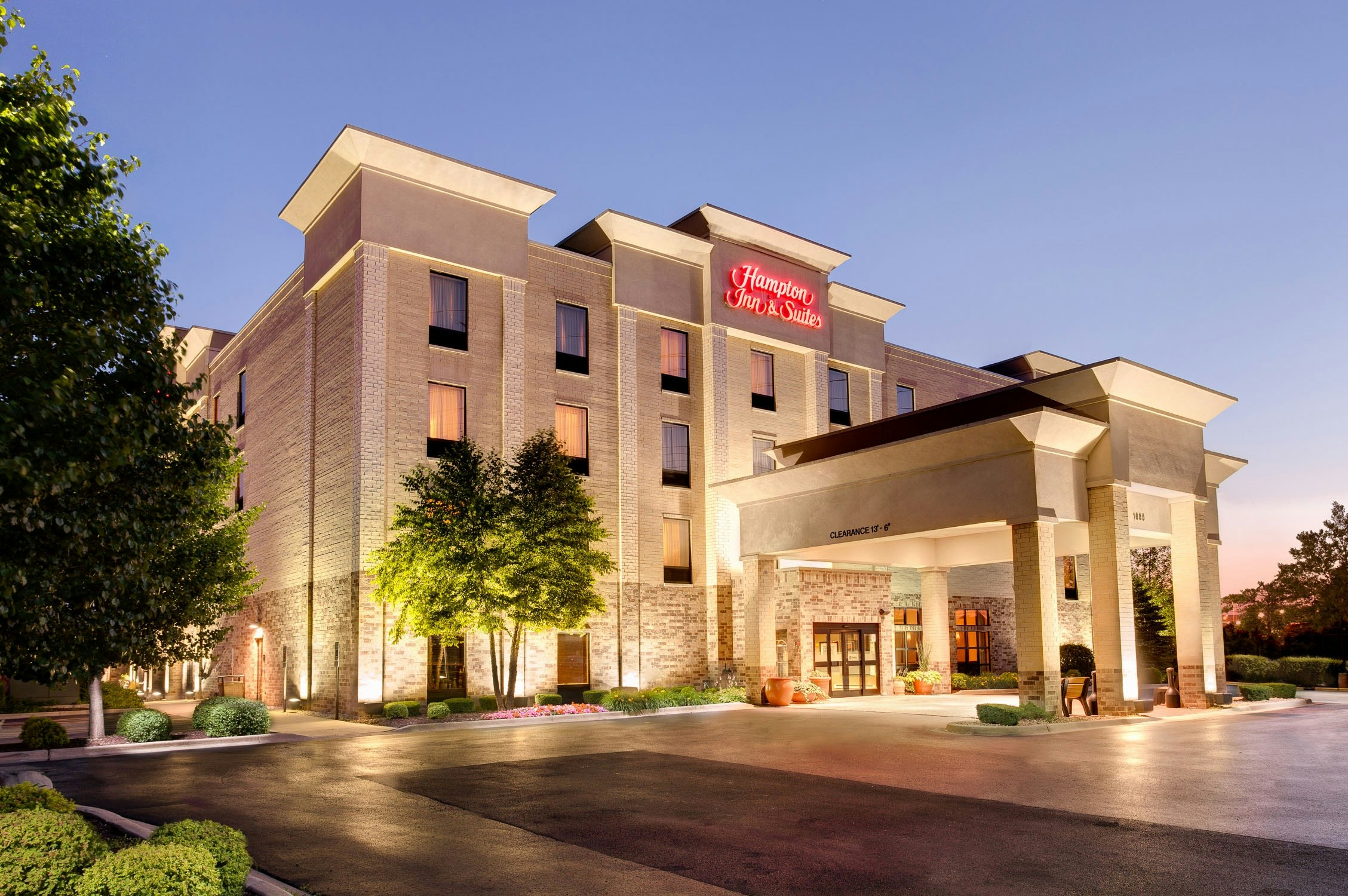HAMPTON INN SUITES ADDISON in ADDISON - IL