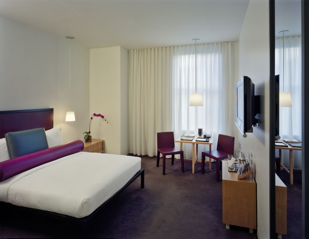 Bryant Park Hotel 16/62