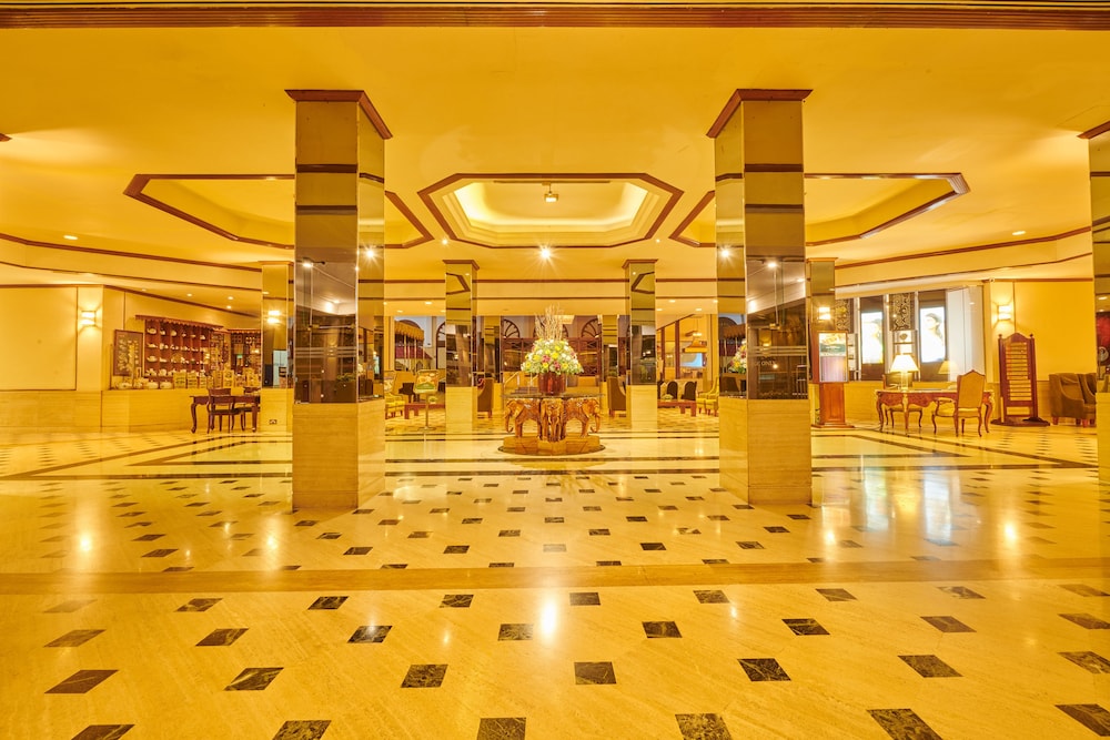 Radisson Blu Hotel, Galadari Colombo 57/63