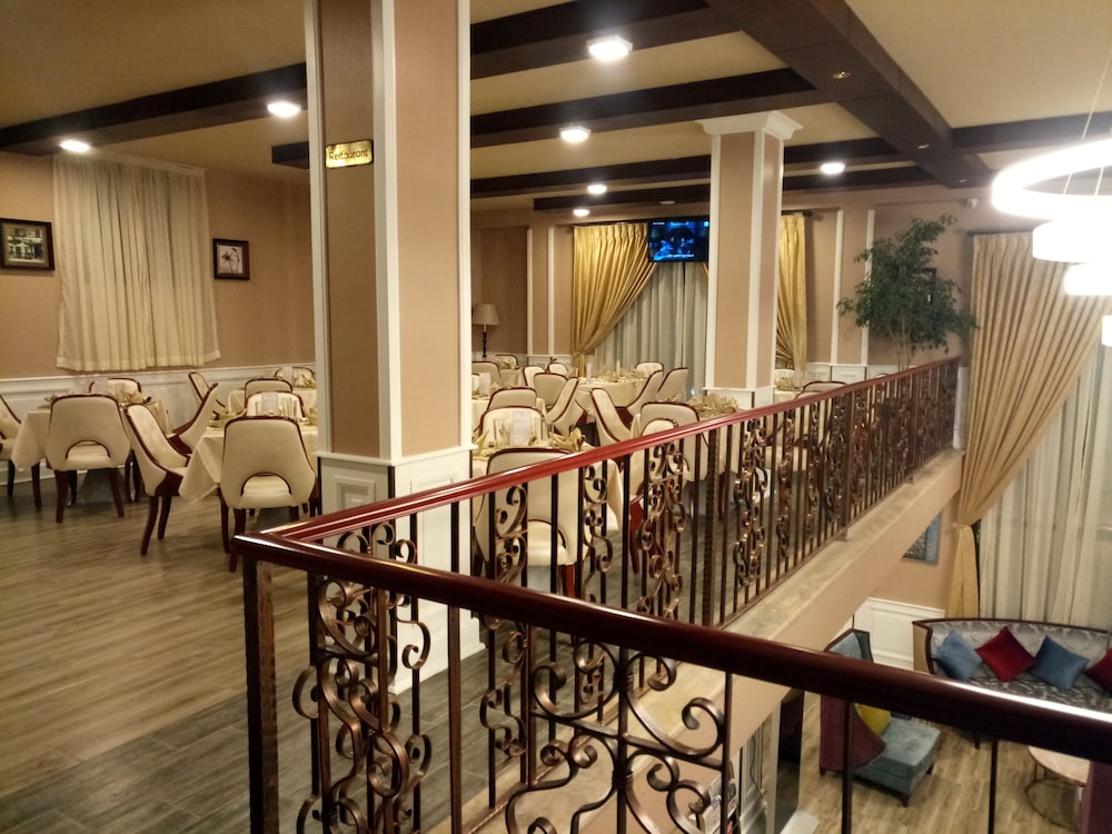 Sherar Addis Hotel 13/30