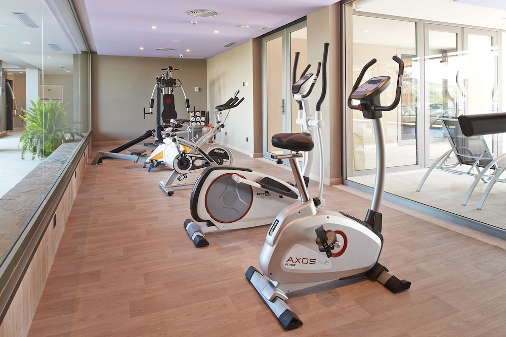 Marins Beach Club Adults Only 24/50