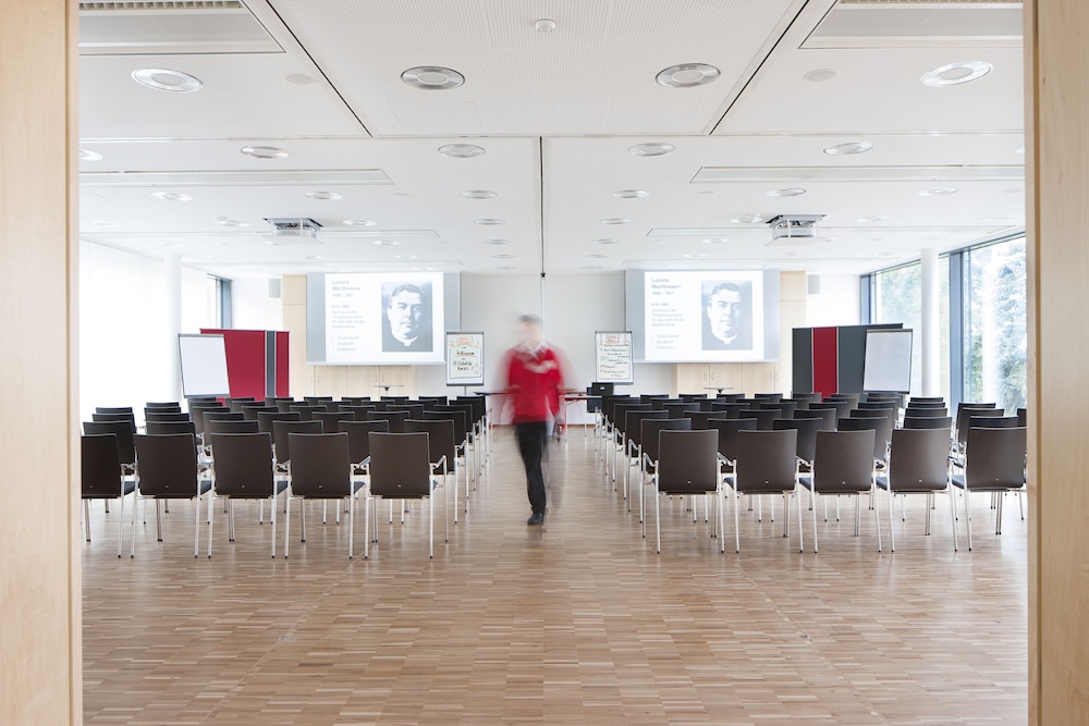 Caritas Tagungszentrum 42/50