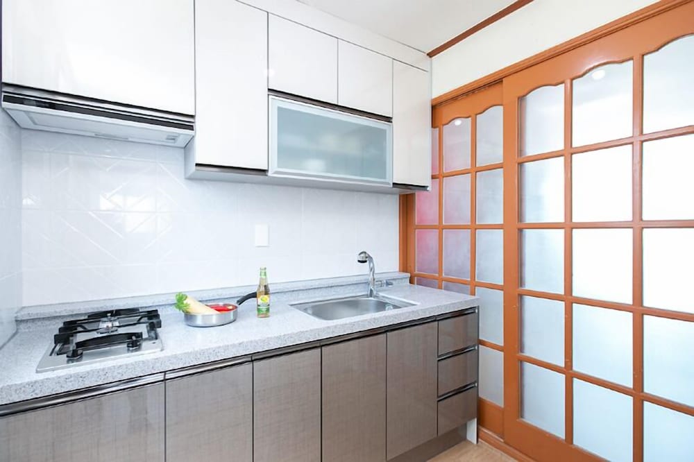 Mangsang East House 36/36