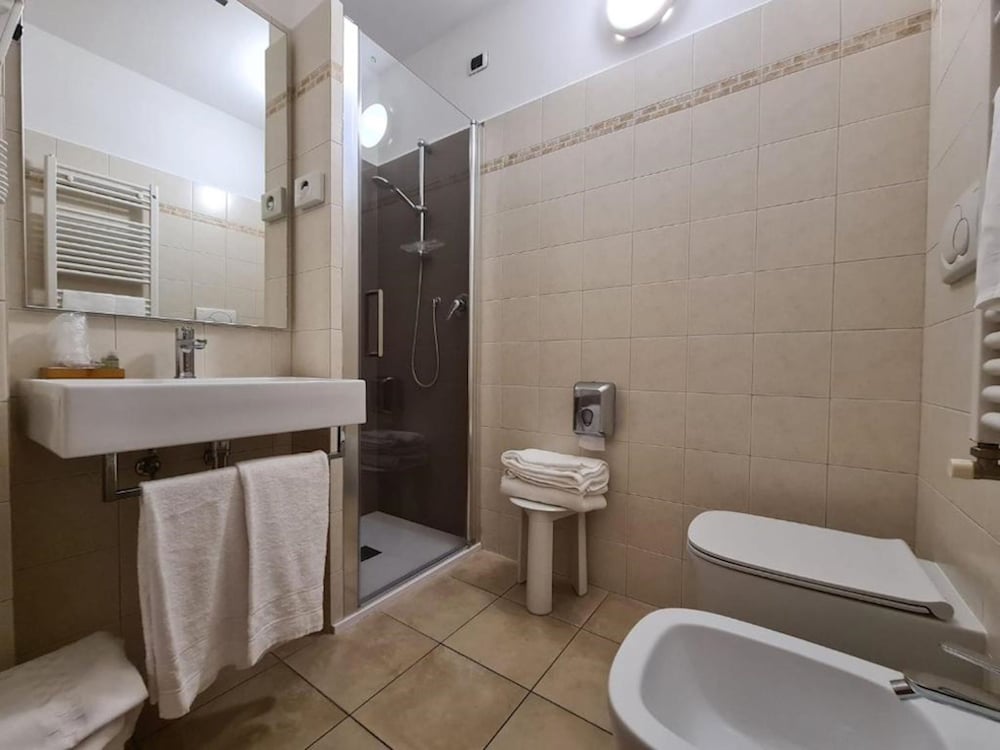 غرفة سوبيريور بسرير كوين، Hotel Cladan 8/10