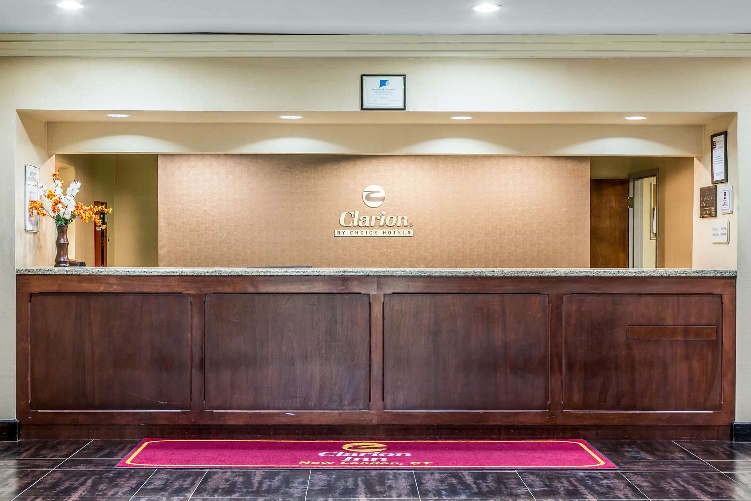 Regency Inn and Suites New London – Mystic 2/16