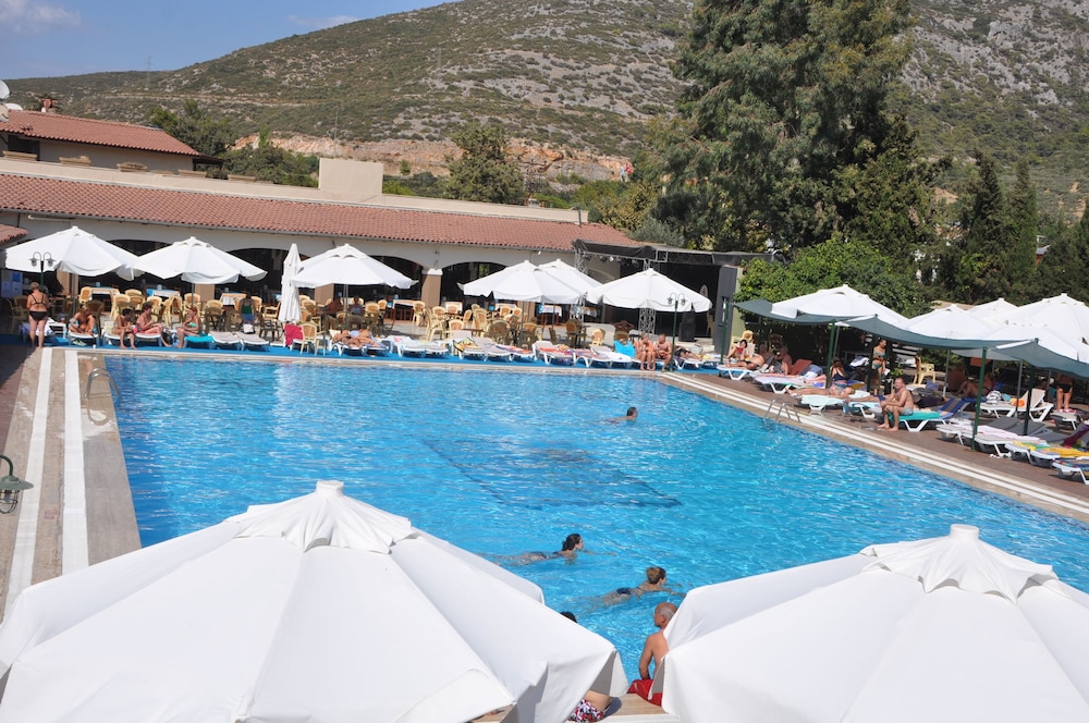 Pigale Beach Resort 31/66