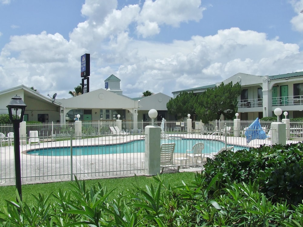 Americas Best Value Inn Beaumont Tx 1/26