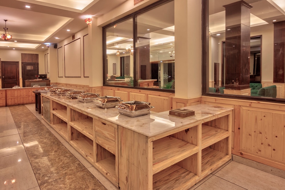 The Katoch Grand Resort 8/50