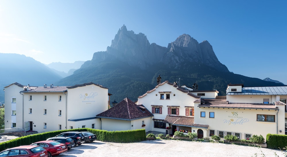 MIRABELL SILENCE & SCHLOSSHOTEL 2/50