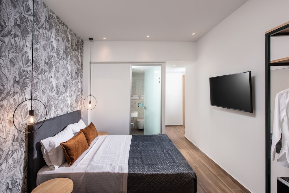 Kipos Boutique Suites 10/29