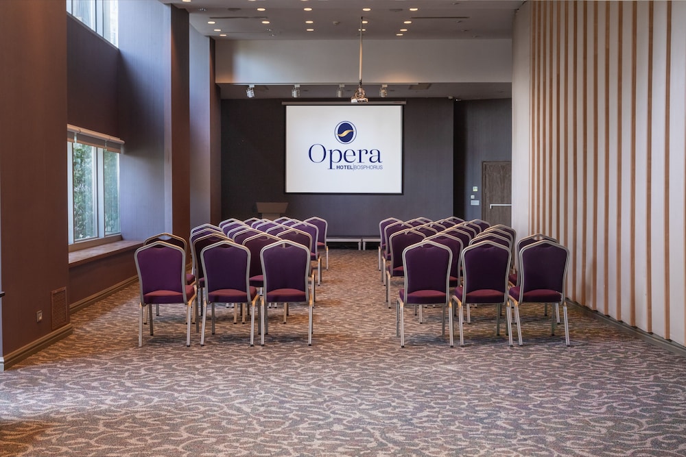 Opera Hotel Bosphorus 60/67