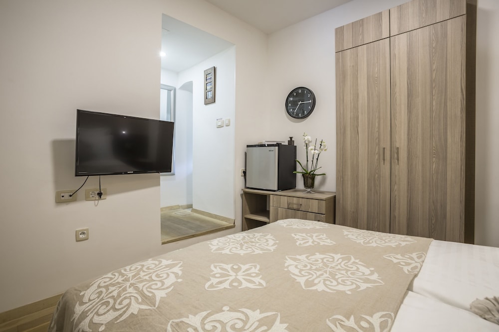 Centro Di Centri Rooms 43/77