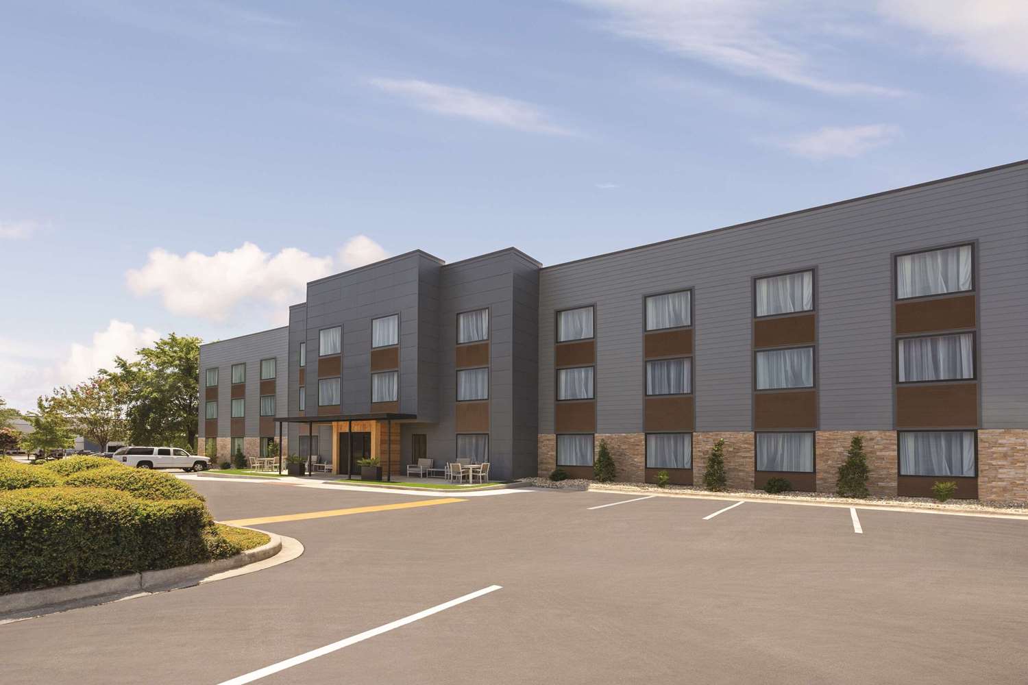 Country Inn & Suites by Radisson, Savannah Midtown, GA 37/39