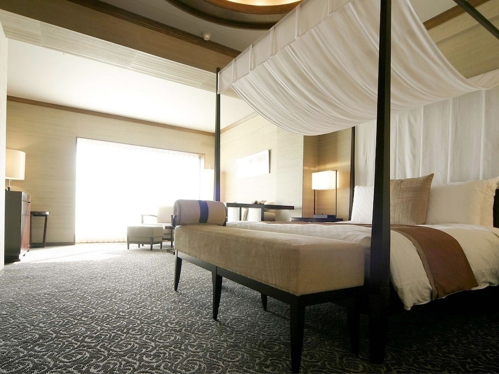 Atami Season Hotel 35/50