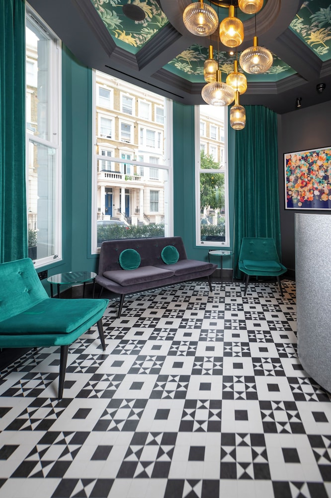 Brit Hotels Earls Court 31/54