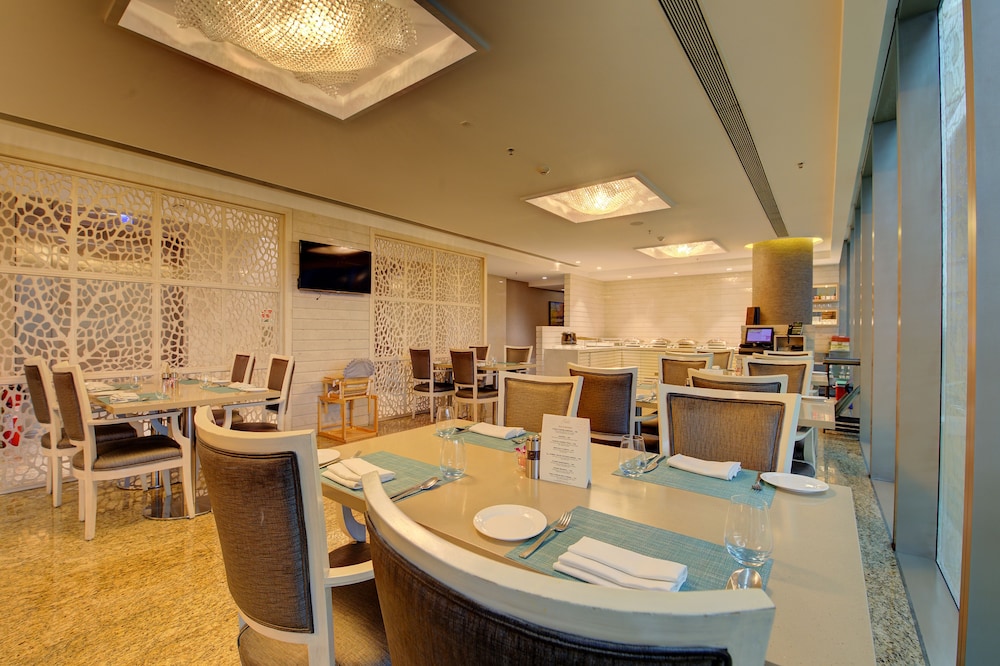 Niranta Airport Transit Hotel & Lounge Terminal 2 Arrivals 77/78