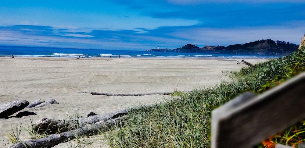 Nye Beach Condos At Pacific Crest 39/50