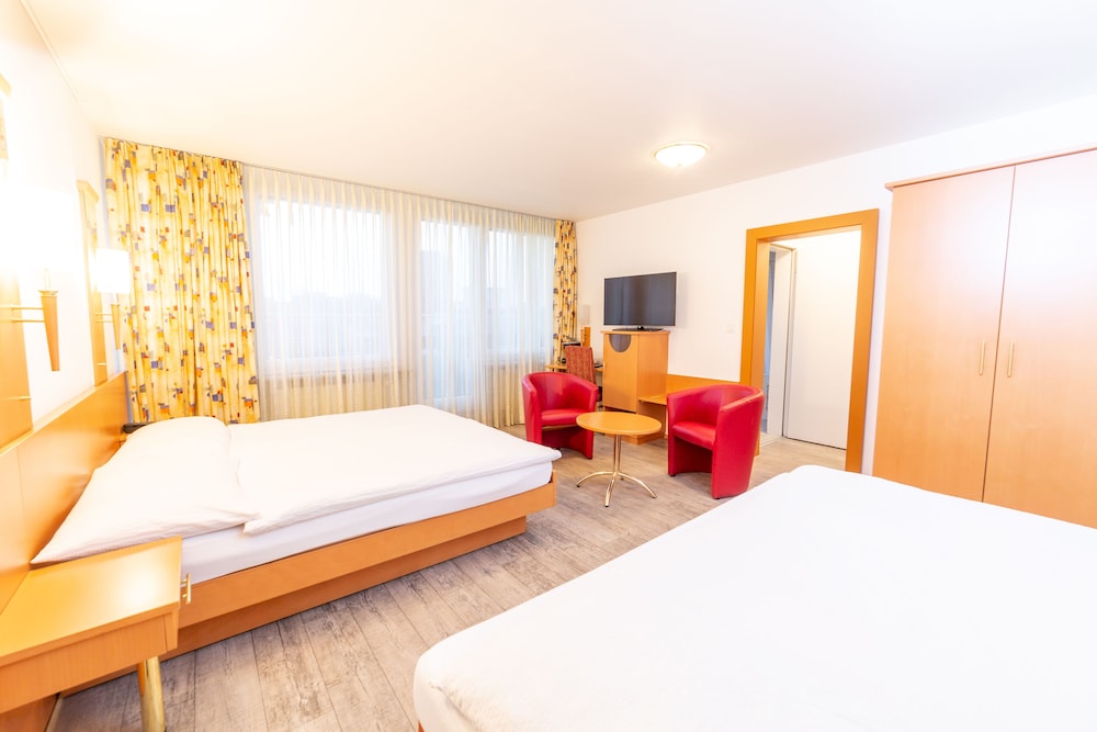 Hotel Alexander 24/71