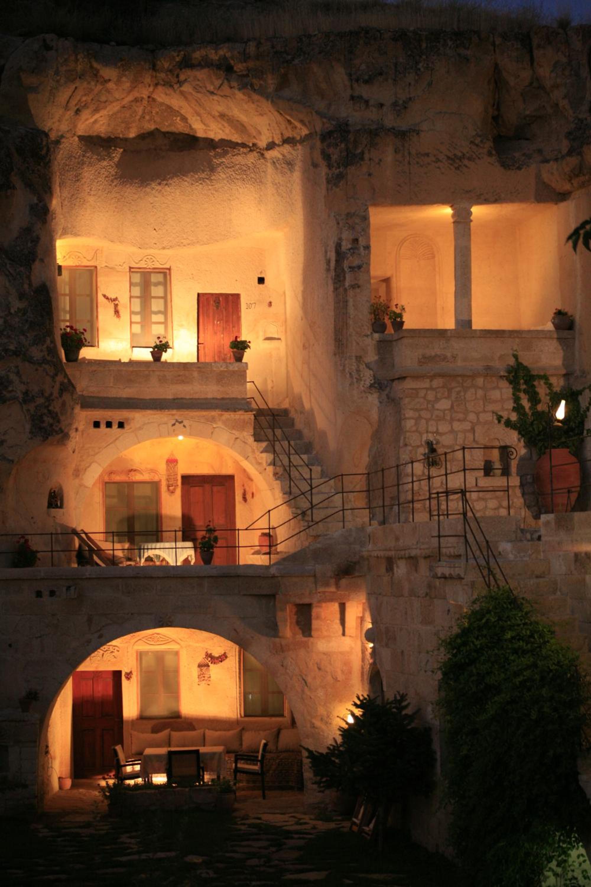 Elkep Evi Cave 5/50