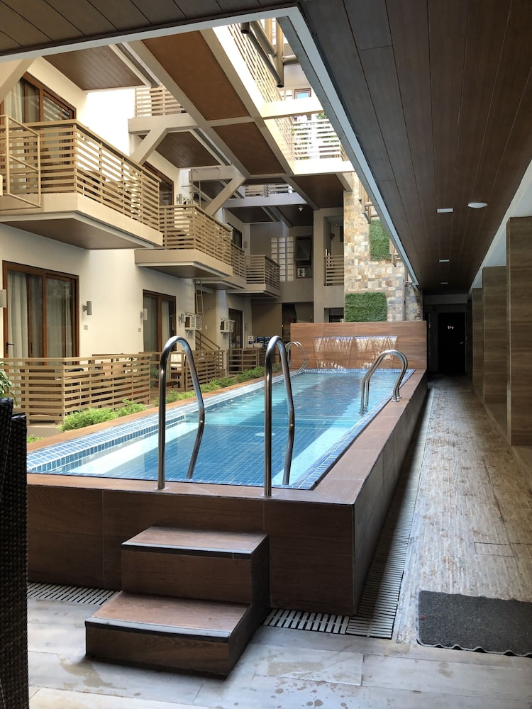 The Piccolo Hotel Of Boracay 39/61