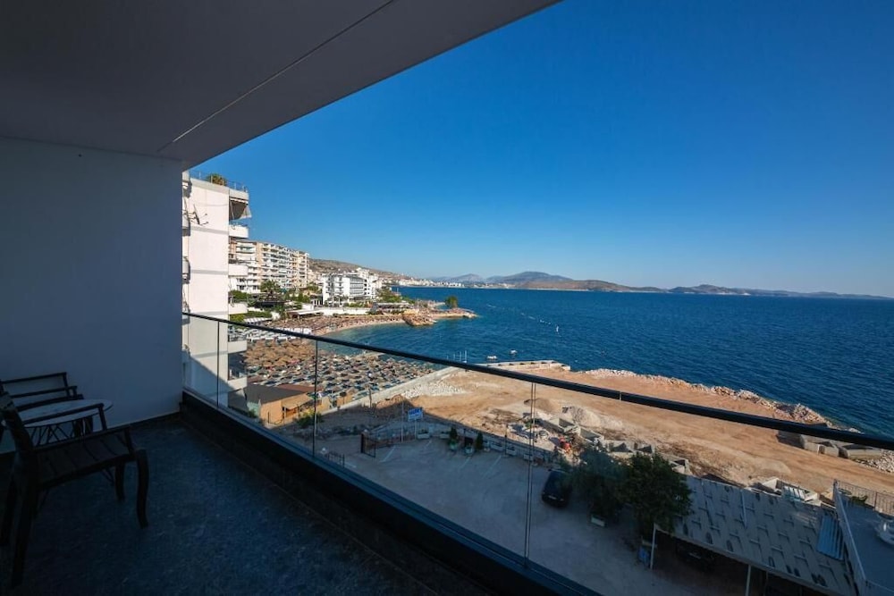 Portanova Hotel Sarande 47/55