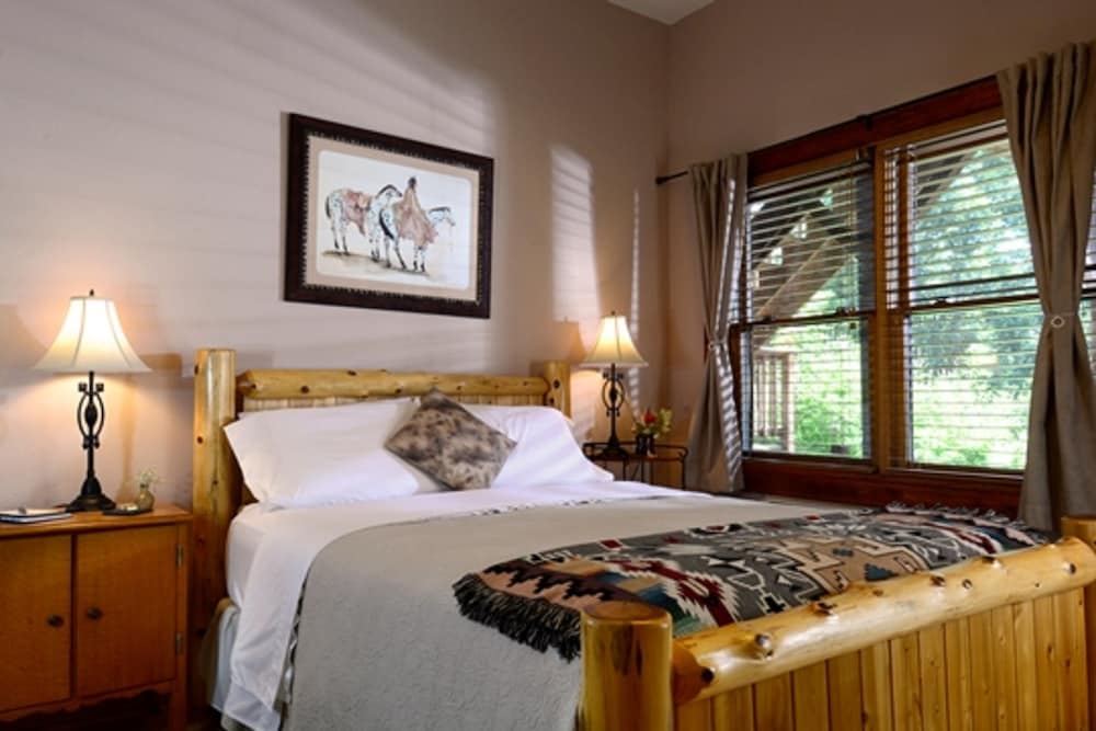 Bent Creek Lodge Bed &amp; Breakfast 19/50