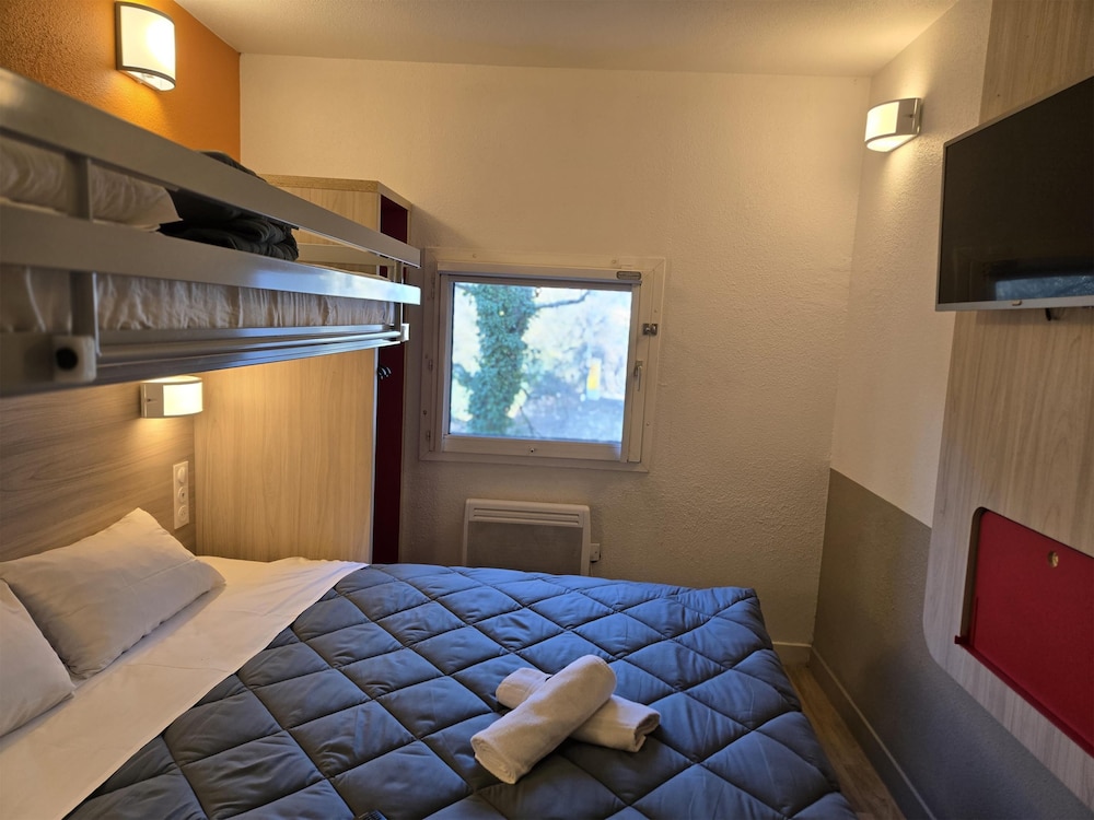 Premiere Classe Avignon Nord - Le Pontet 38/60