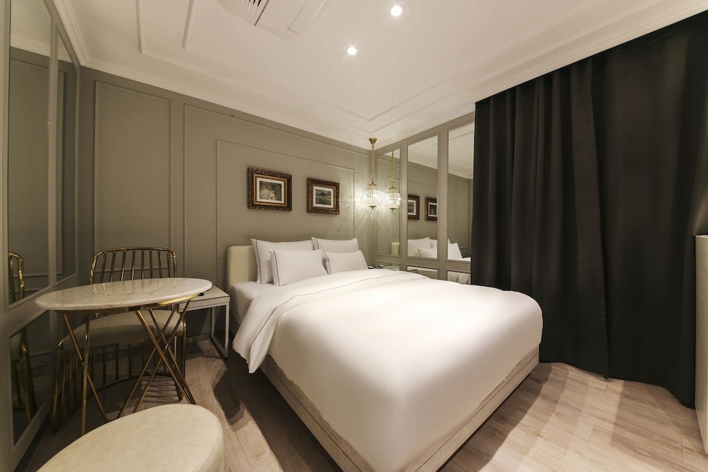 Hotel Forestar Sinchon 13/26