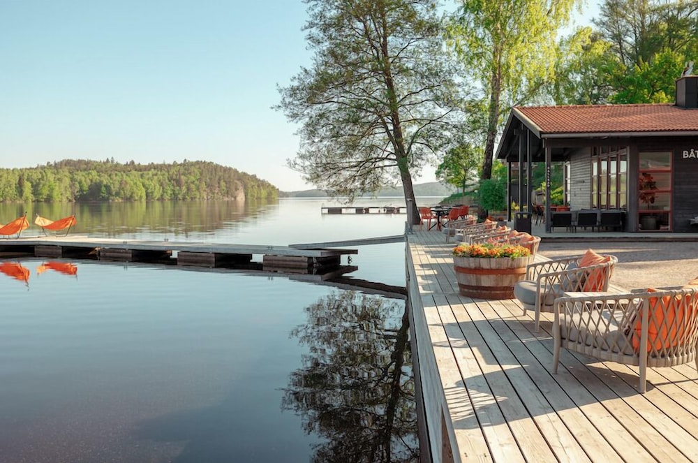 Naas Fabriker Hotell Och Restaurang 45/50