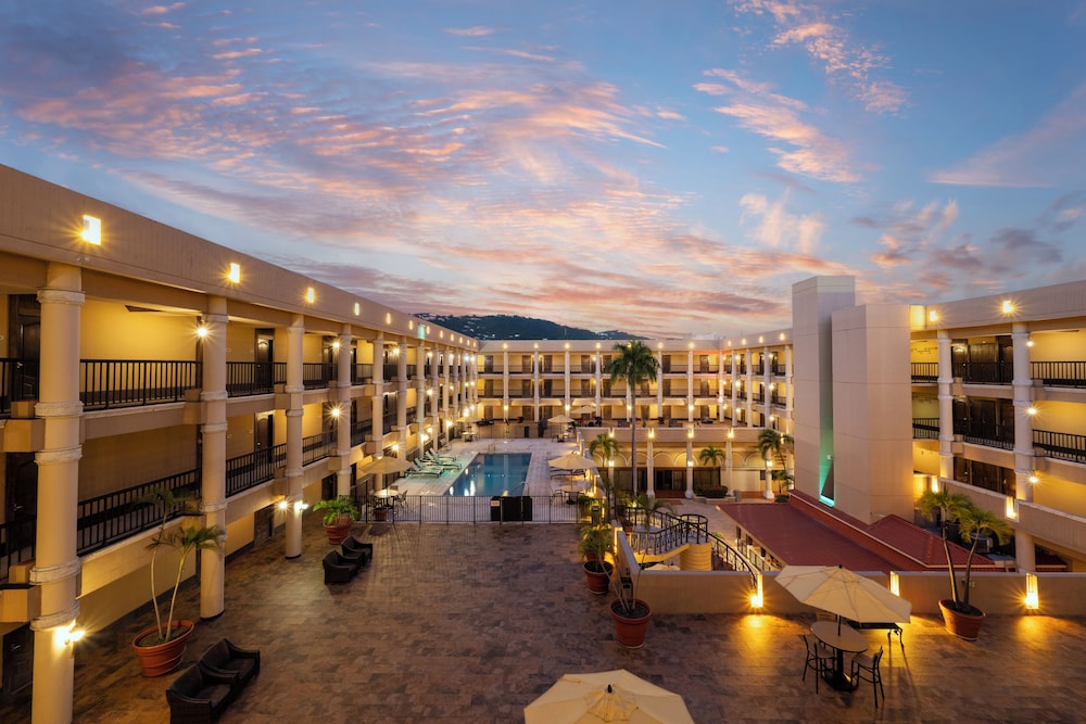 Windward Passage Hotel USVI 55/65