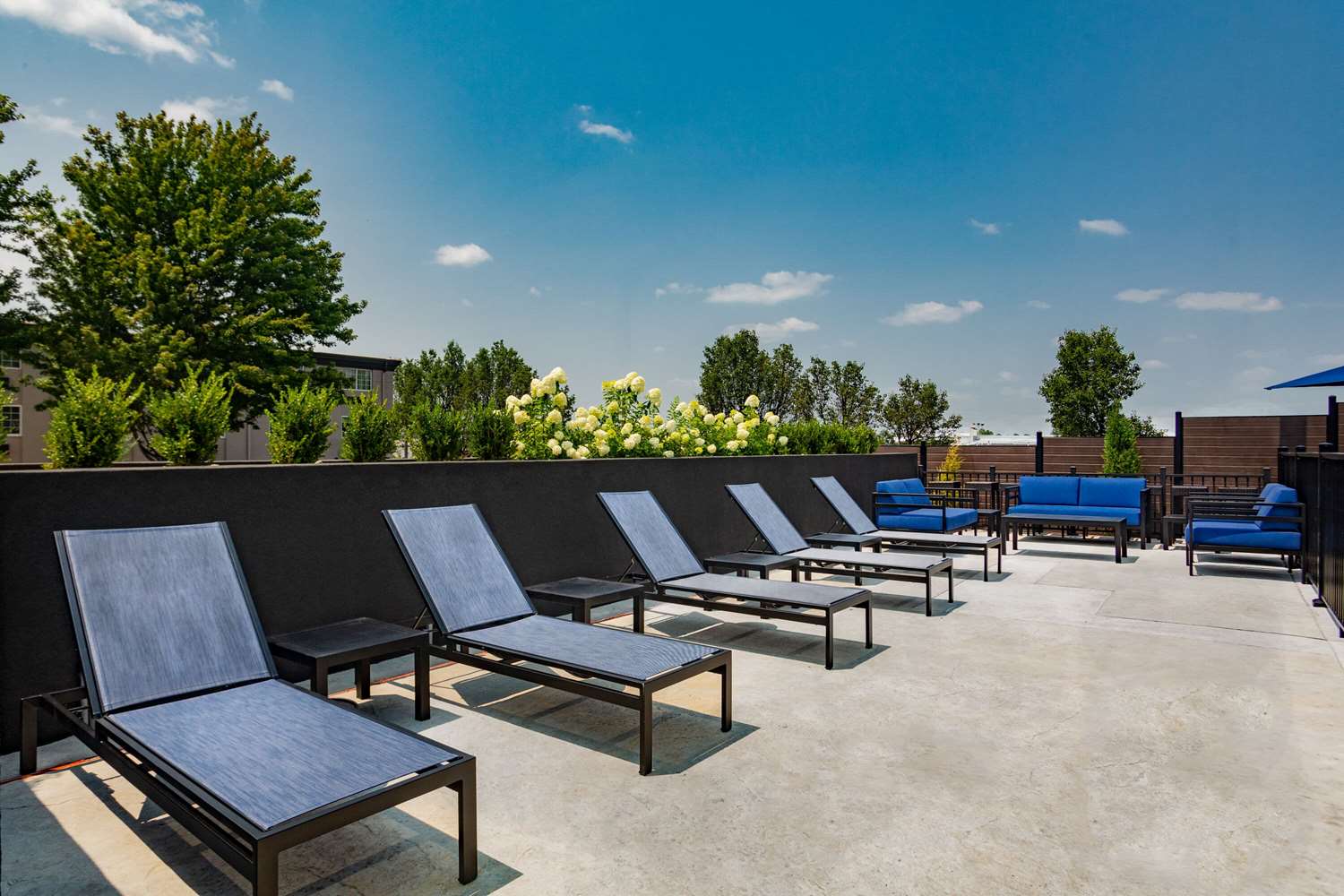 La Quinta Inn & Suites by Wyndham Joplin 35/56