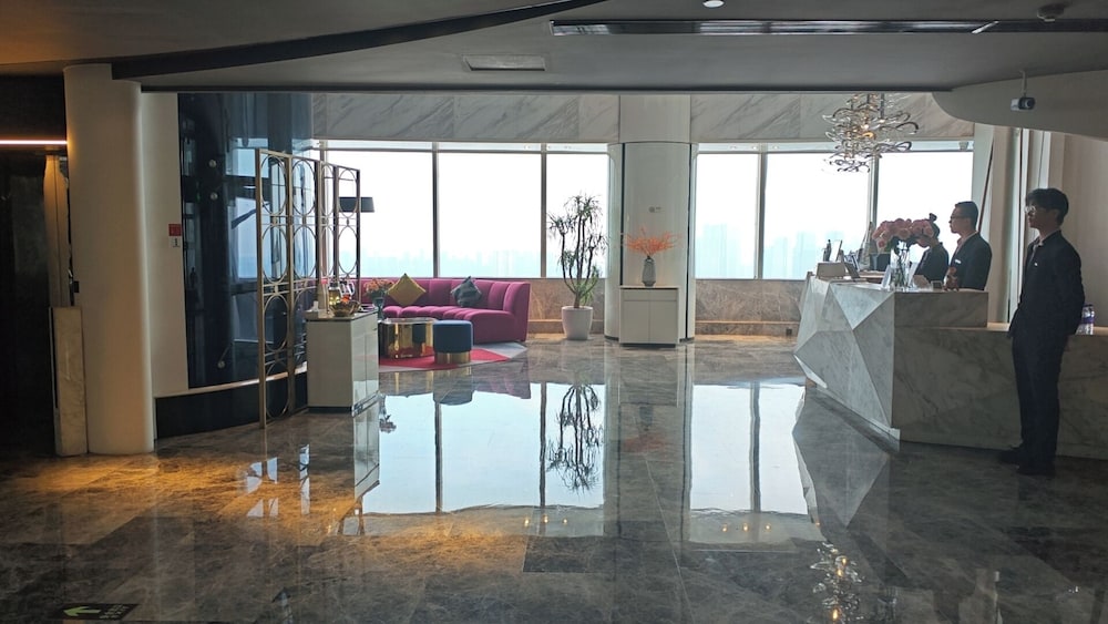 Mercure Hangzhou Qianjiang 52/67