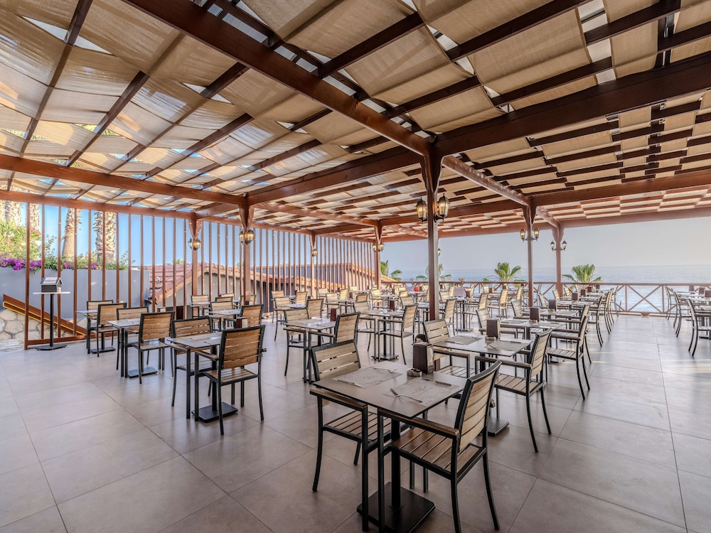 Adora Calma Beach Hotel - Adults Only 37/50