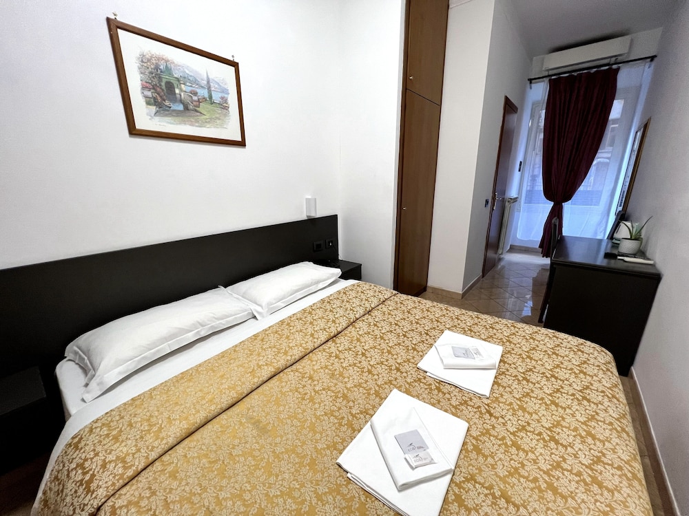 Hotel Termini 7/34
