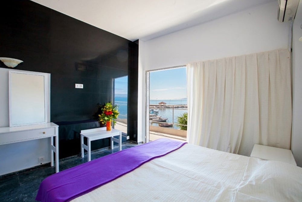 Porto Evia Mare Boutique Hotel 6/32