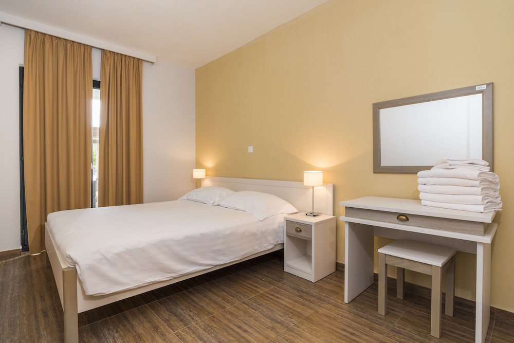 Apartments Amfora Plava Laguna 8/48