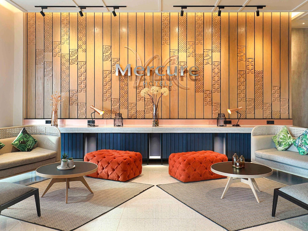 Mercure Samarinda 10/75