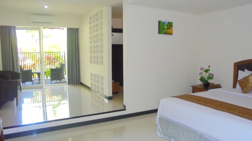 The Kanjeng Suites Kuta Galeria - Bali 14/56